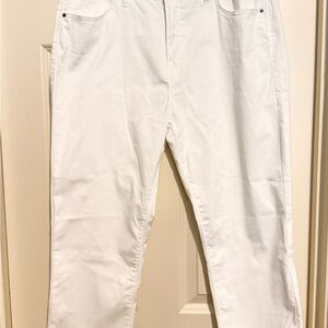 Classic White Straight-Leg Jeans